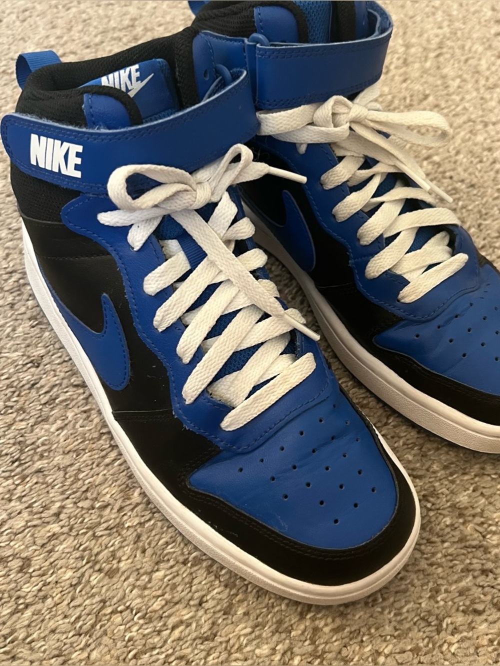 Nike Men’s High-Top Sneakers in Blue, Black and White